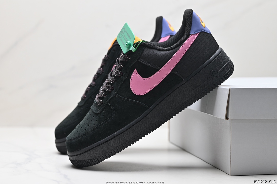 Nike Air Force 1 Shoes